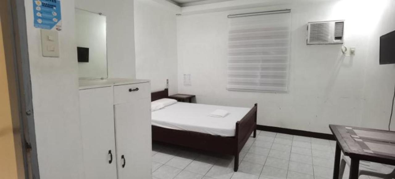 Ridge Park Hotel San Pablo Room photo