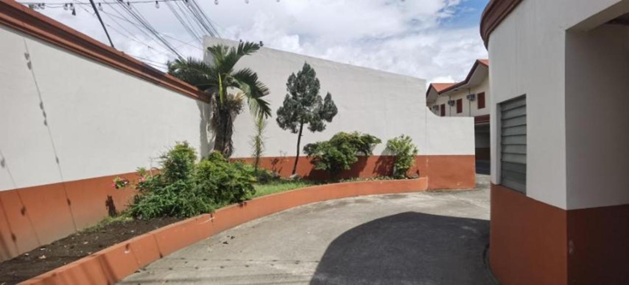 Ridge Park Hotel San Pablo Exterior photo